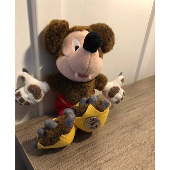 Halloween 2001 werewolf mickey - Picture 1 of 3